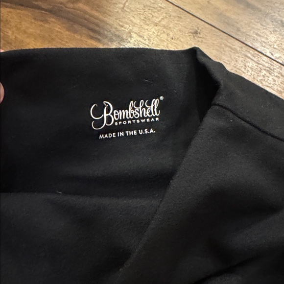 Bombshell Sportswear Black Leggings - Picture 3 of 3